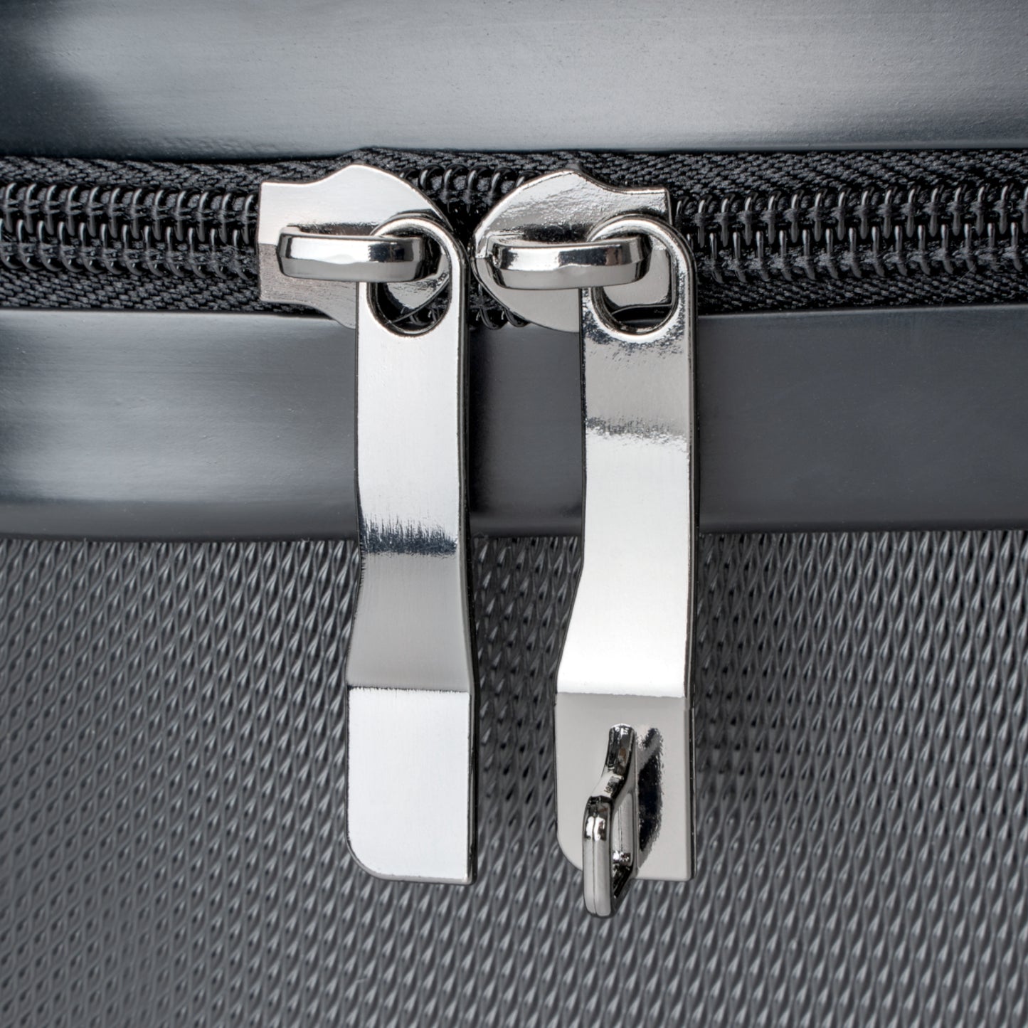 Stylish Travel Suitcase for Adventurers - Durable Luggage with Fun Prints, Perfect for Vacations, Business Trips, Weekend Getaways, [...]